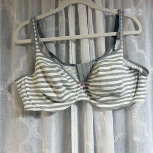 Cacique Full Coverage Bra 46C Cotton Blend Lined Underwire Adjustable Gray White